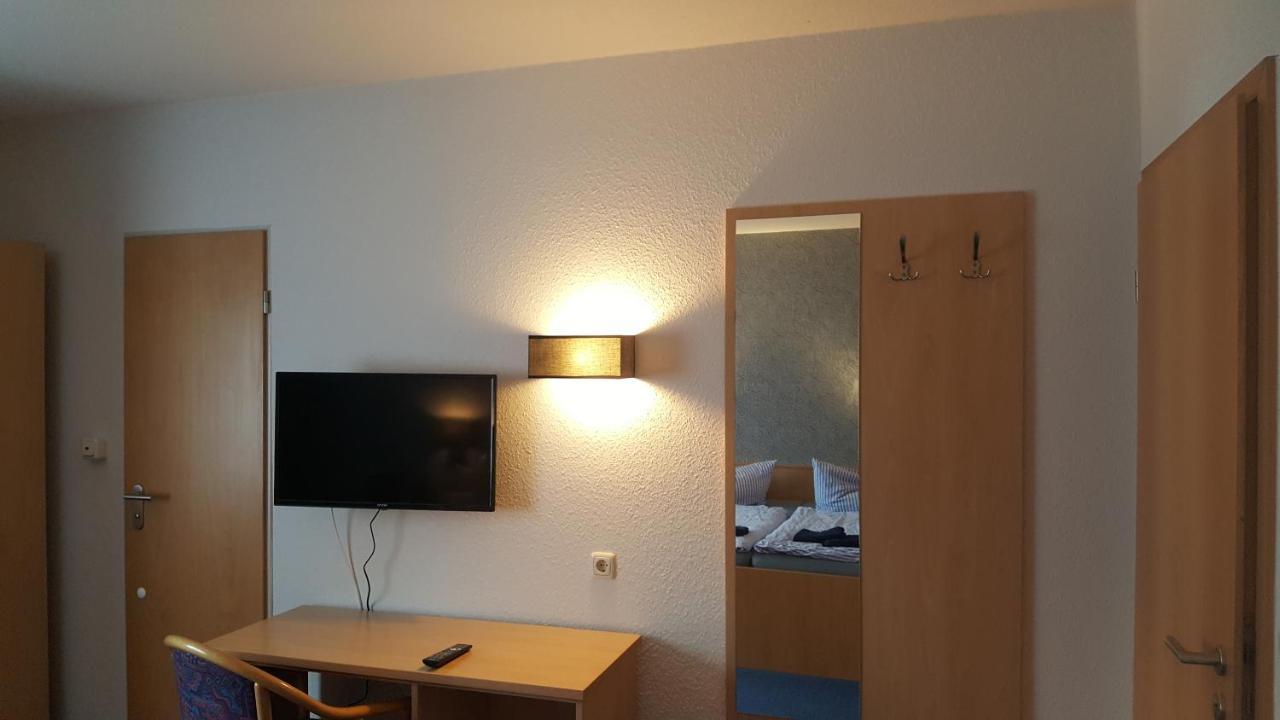 Pension Zechliner Hof Flecken Zechlin Bagian luar foto